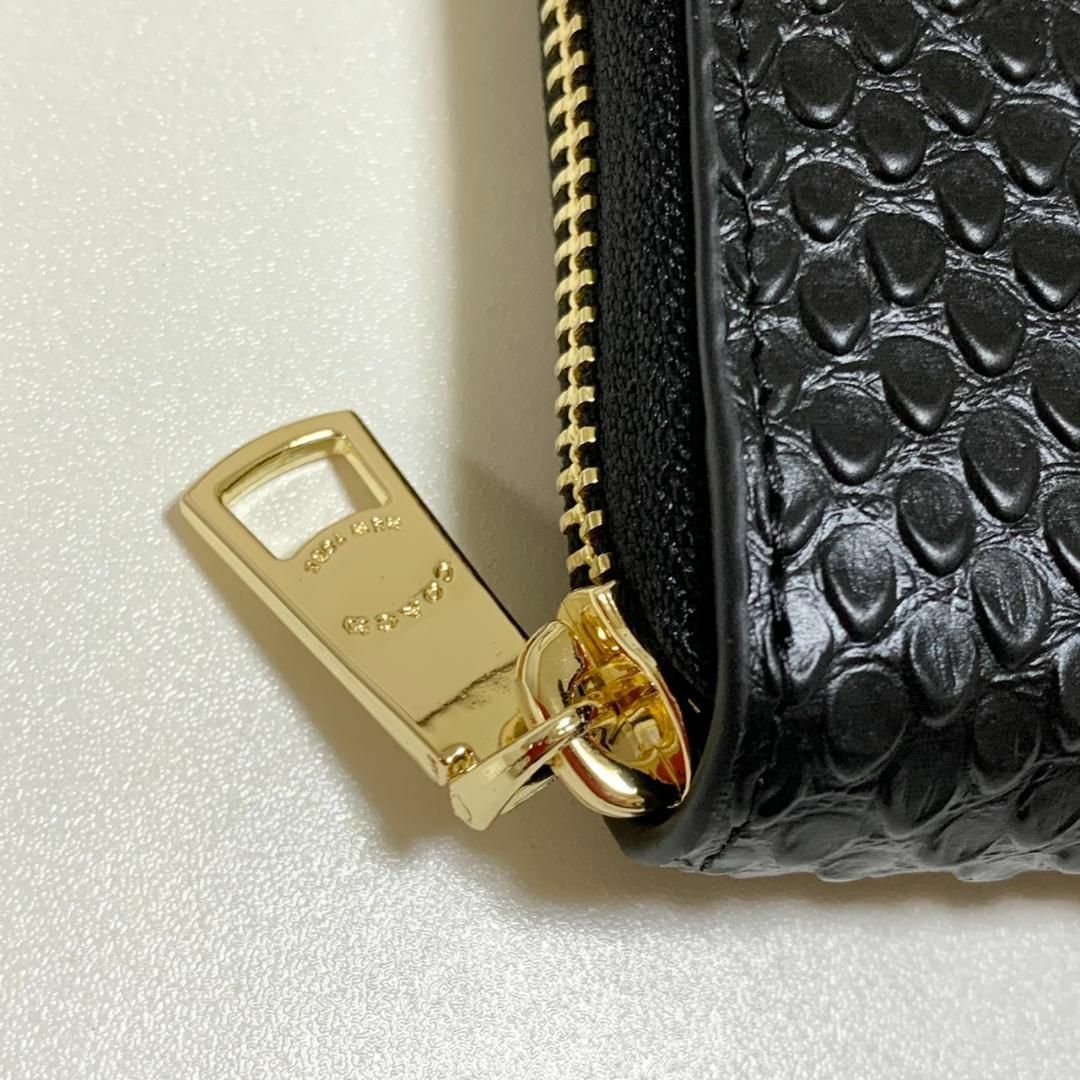 COACH エンボスドスネークレザー 長財布ブラック