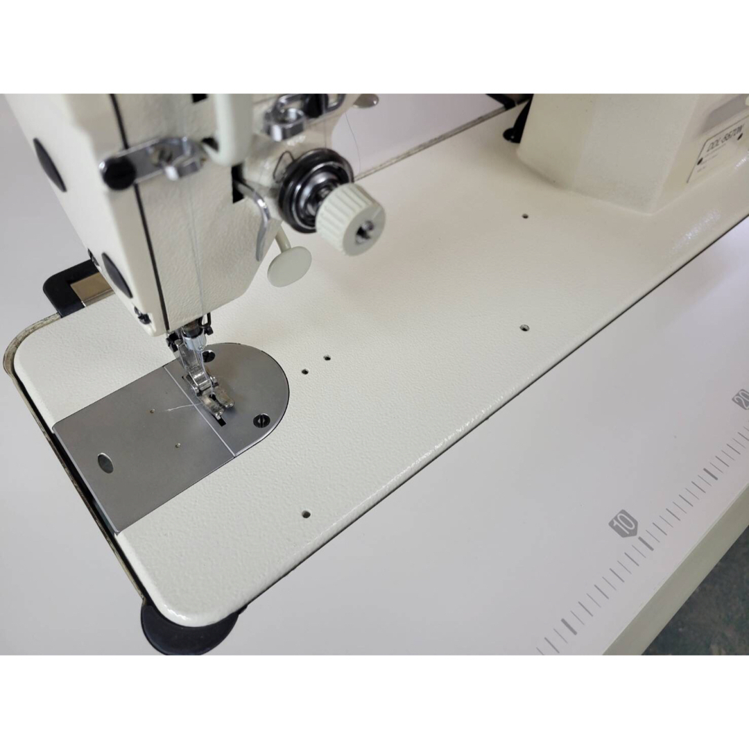 JUKI - 工業用ミシン☆JUKI☆DDL-5570N☆自動糸切り付き１本針本縫い