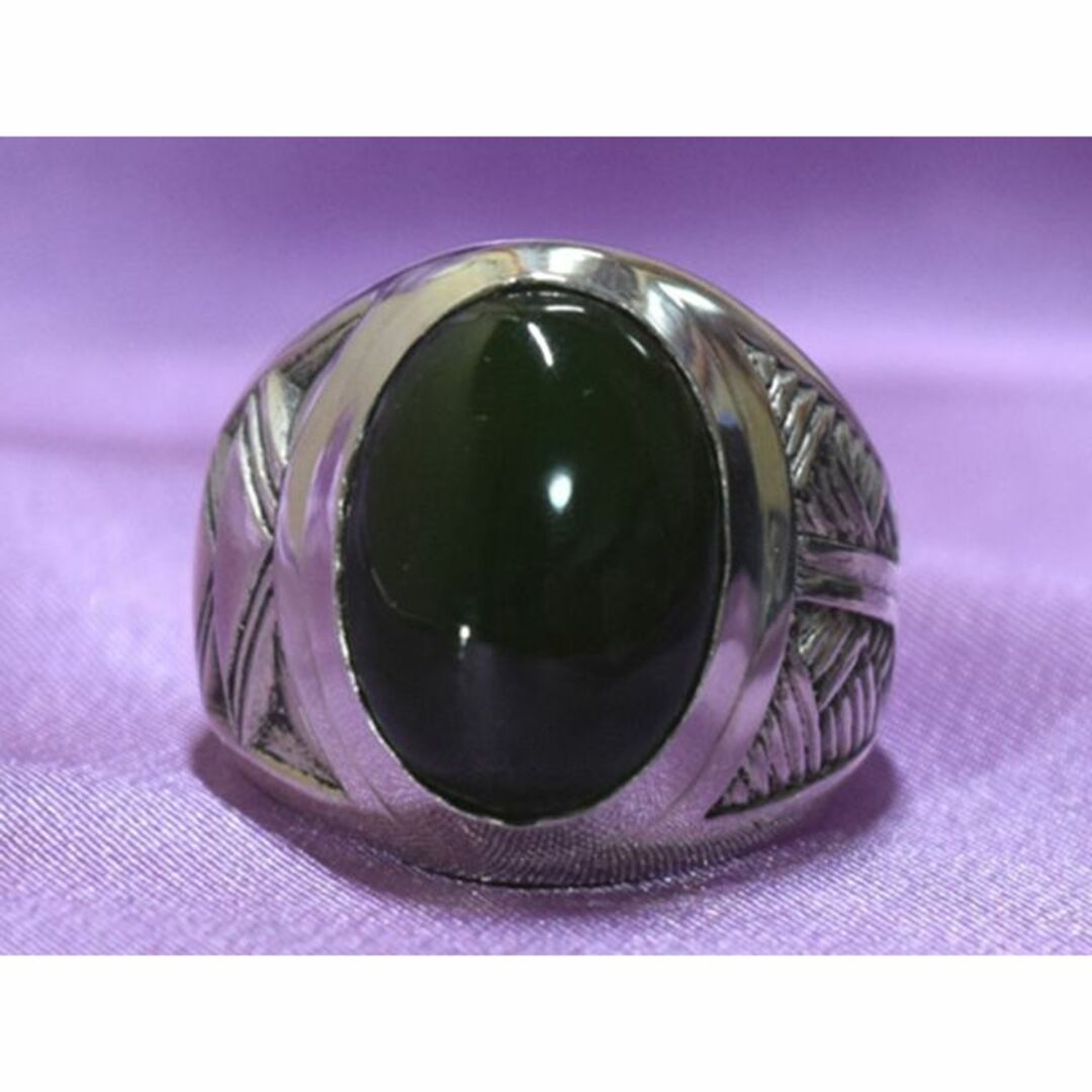 bIRTHRE Oval Stone Ring 翡翠 Nephlite 18号 メンズのアクセサリー(リング(指輪))の商品写真