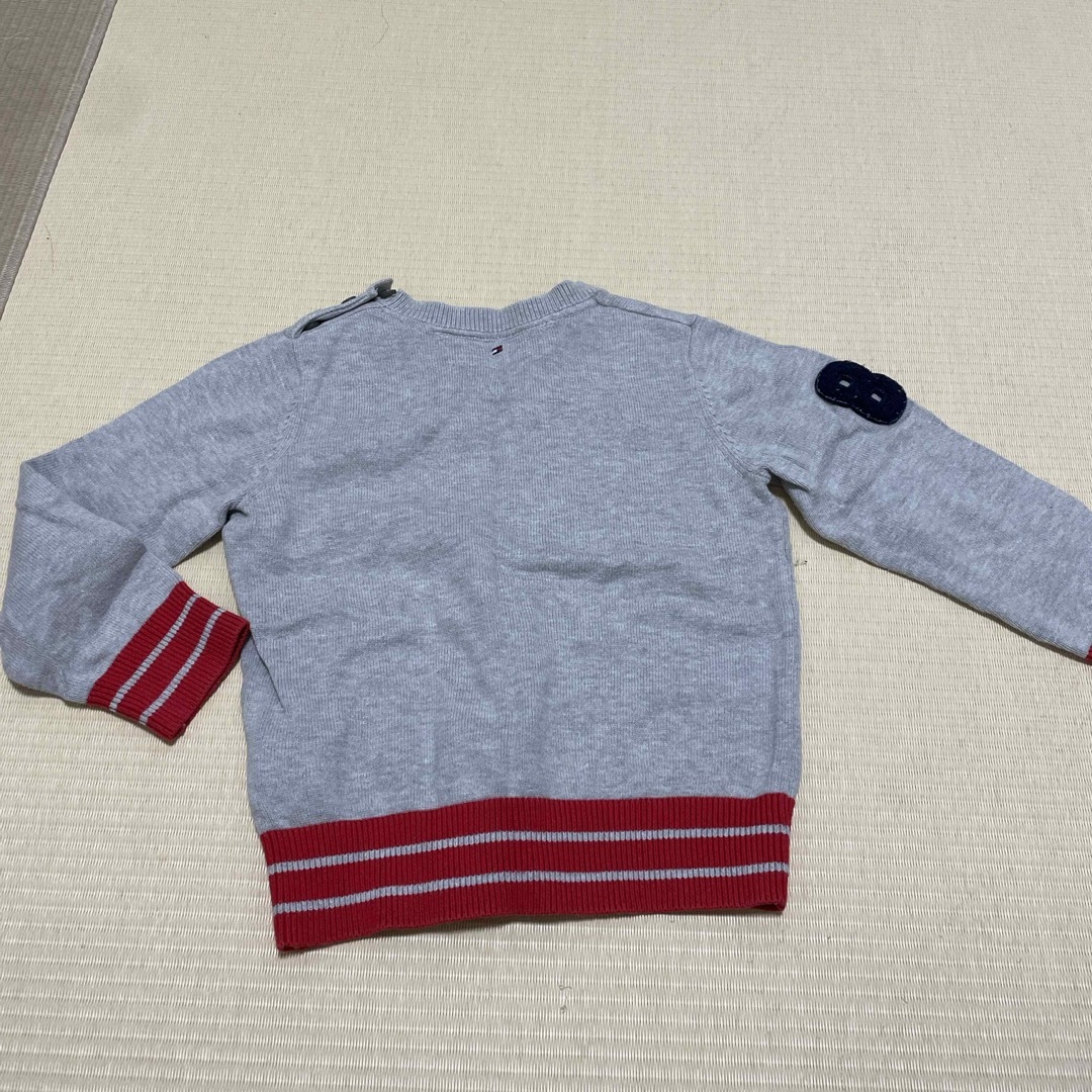 TOMMY HILFIGER(トミーヒルフィガー)のトミー　ニット キッズ/ベビー/マタニティのキッズ服男の子用(90cm~)(ニット)の商品写真