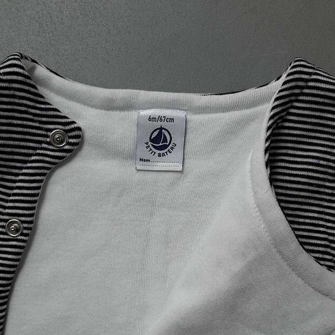 PETIT BATEAU(プチバトー)のプチバトーベスト　6m/67cm キッズ/ベビー/マタニティのベビー服(~85cm)(その他)の商品写真