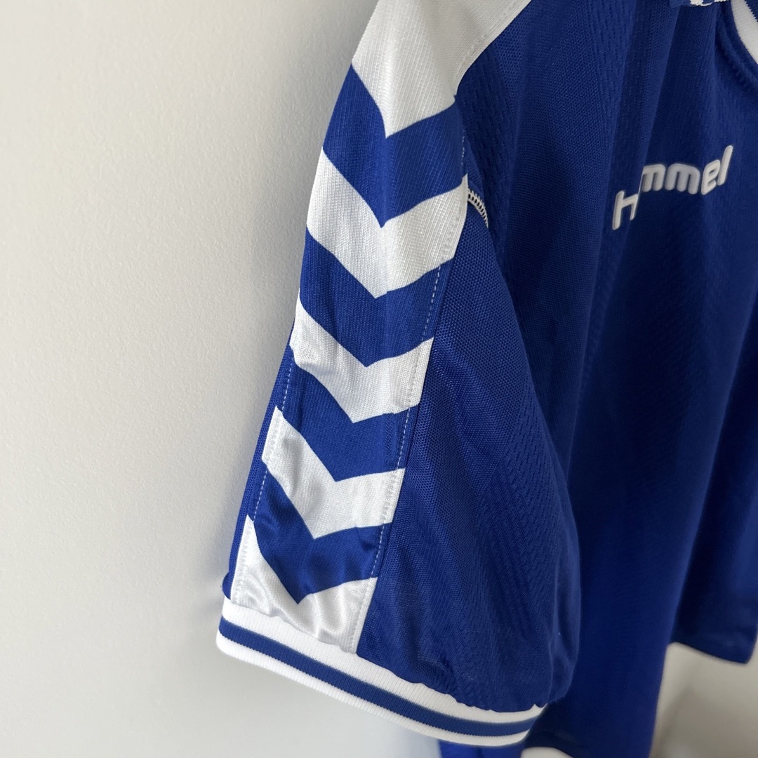 hummel(ヒュンメル)のヒュンメル　Hummel　ユニフォーム　練習着　Mサイズ スポーツ/アウトドアのサッカー/フットサル(ウェア)の商品写真