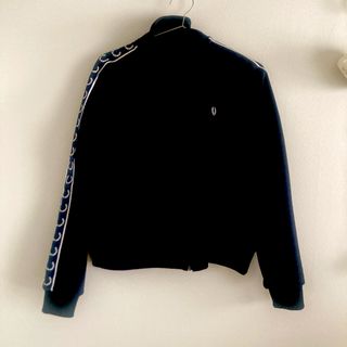 FRED PERRY - フレッドペリー プルオーバー パーカー 黒 レイヤード