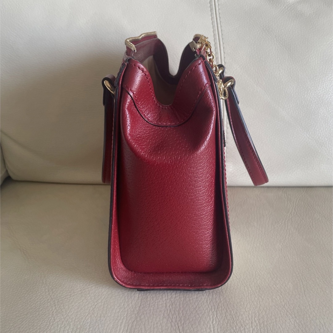 GUCCI - GUCCI グッチ フローラ GGスプリーム オフィディア GUCCI - GUCCI グッチ フローラ GGスプリーム オフィディア