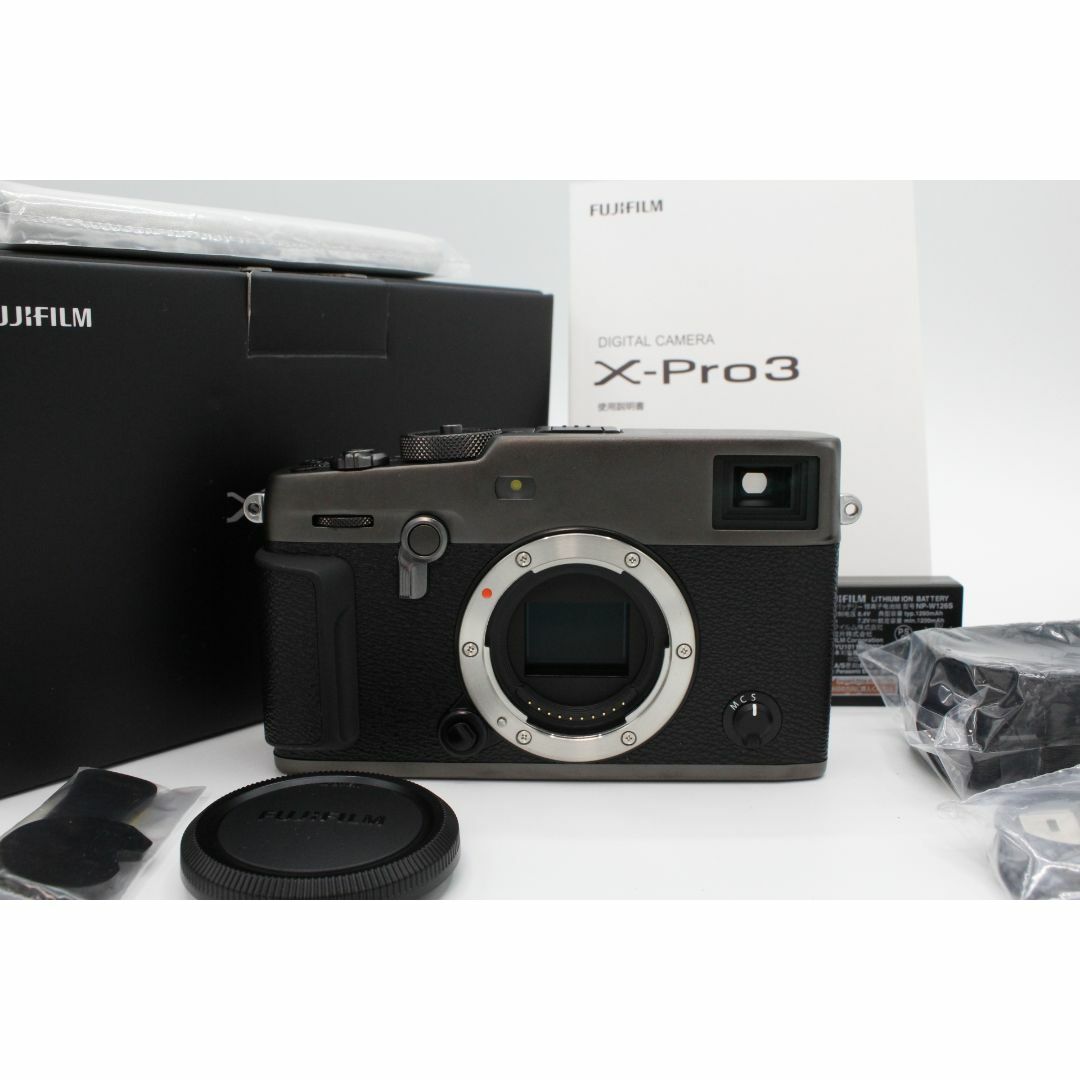 ＜＜化粧箱付き！！＞＞【極美品】FUJIFILM 富士フイルム ミラーレス一眼 X-Pro3 DRブラック 防塵防滴耐低温 FX-X-PRO3ーDB #LE2023641カメラ