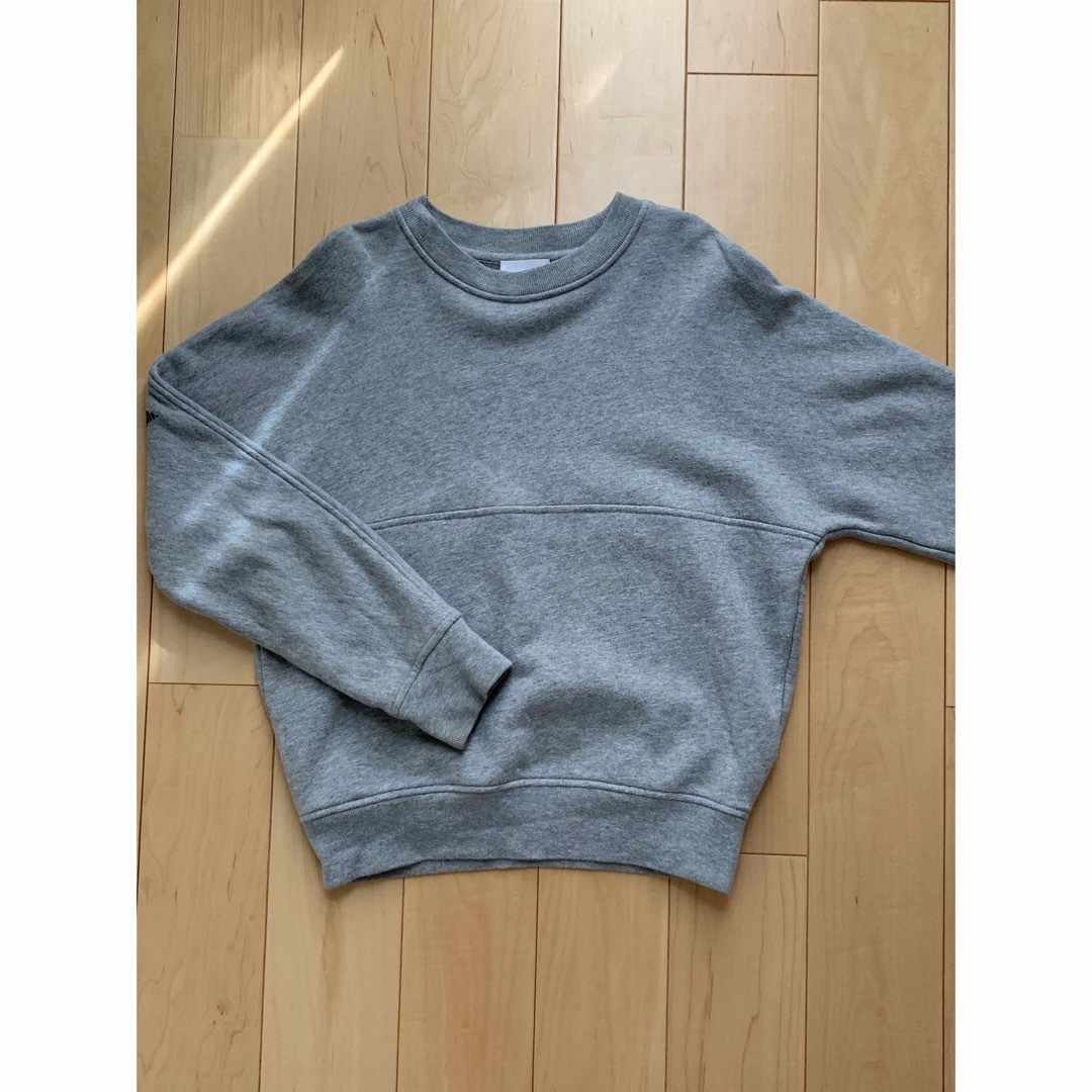 BURBERRY(バーバリー)のバーバリー　トレーナー　８y 128㌢ キッズ/ベビー/マタニティのキッズ服男の子用(90cm~)(Tシャツ/カットソー)の商品写真