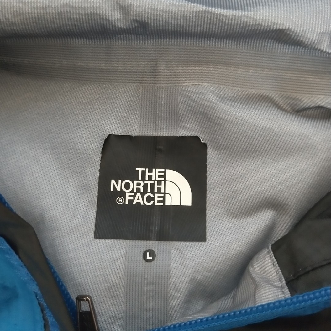 THE NORTH FACE(ザノースフェイス)の【値下げ】THE NORTH FACE ウィンドブレーカー(収納袋付) メンズのジャケット/アウター(ナイロンジャケット)の商品写真