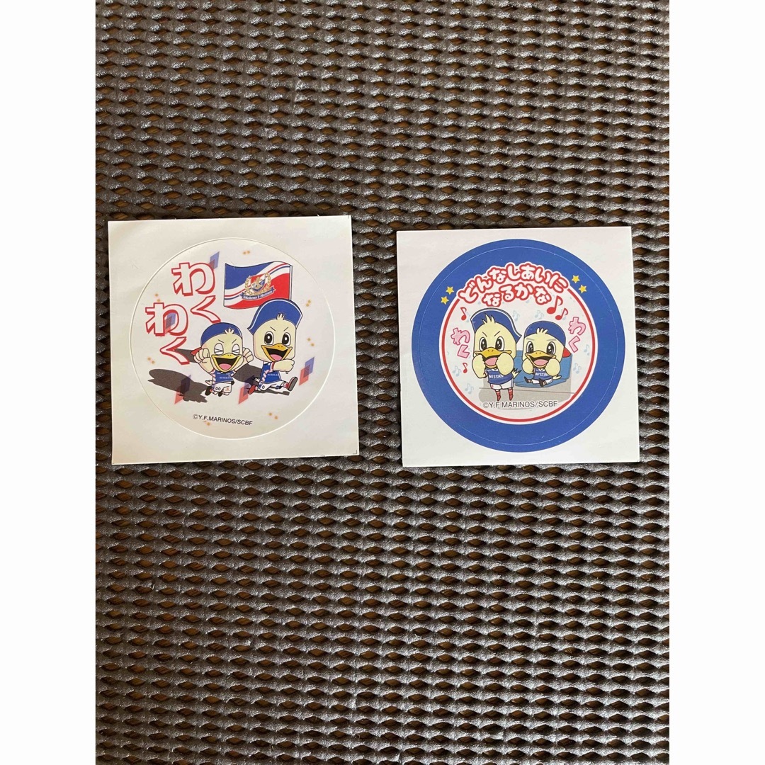 横浜F マリノス　シール　ステッカー スポーツ/アウトドアのサッカー/フットサル(記念品/関連グッズ)の商品写真