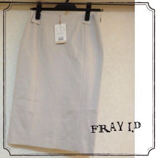 フレイアイディー(FRAY I.D)のFRAY I.D チャック付きスカート(ひざ丈スカート)