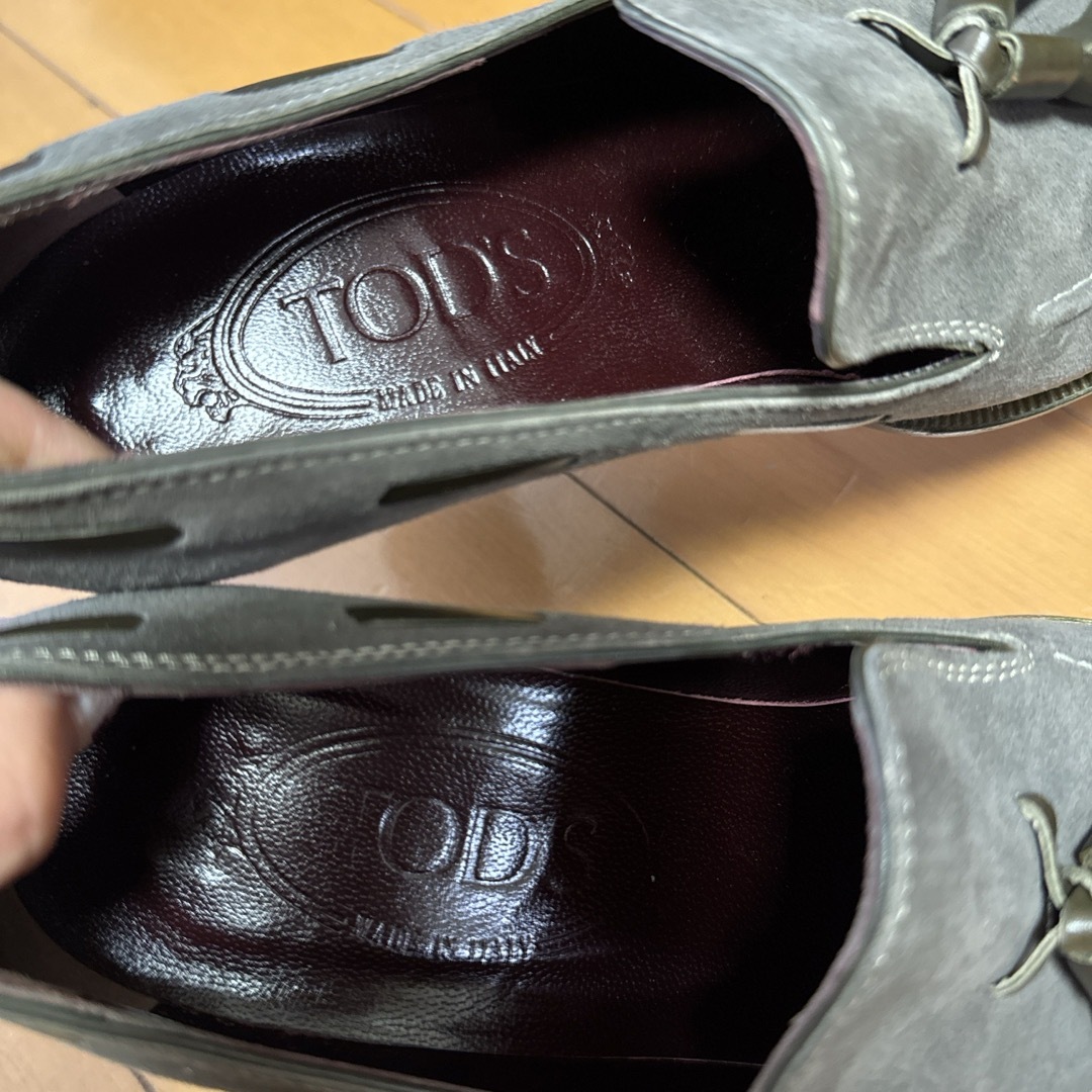 TOD'S(トッズ)のTOD'S スウェードパンプス レディースの靴/シューズ(ローファー/革靴)の商品写真