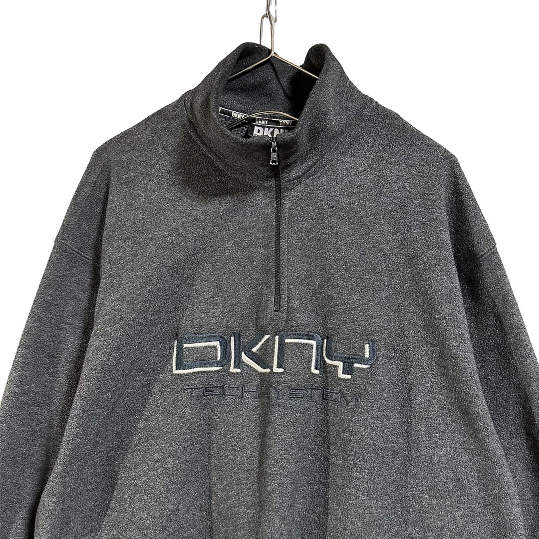 DKNY(ダナキャランニューヨーク)の希少 古着 "DKNY" ダナキャランニューヨーク ハーフジップ フリース メンズのトップス(ニット/セーター)の商品写真