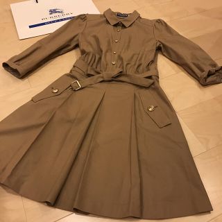 バーバリー(BURBERRY)の新品★Burberryチェックワンピース(ひざ丈ワンピース)