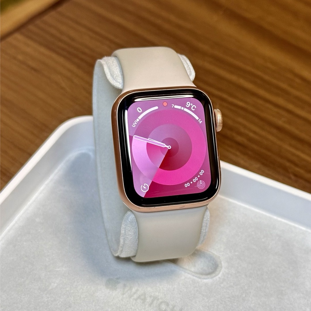Apple Watch - Apple Watch SE 第1世代（GPSモデル） 40mm ゴールドの