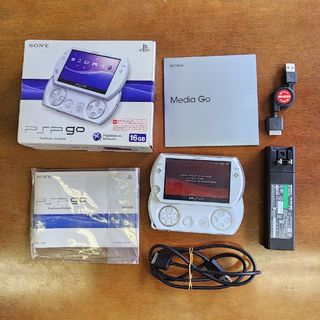 SONY PlayStationPortable 本体 PSP-N1000 PW(携帯用ゲーム機本体)