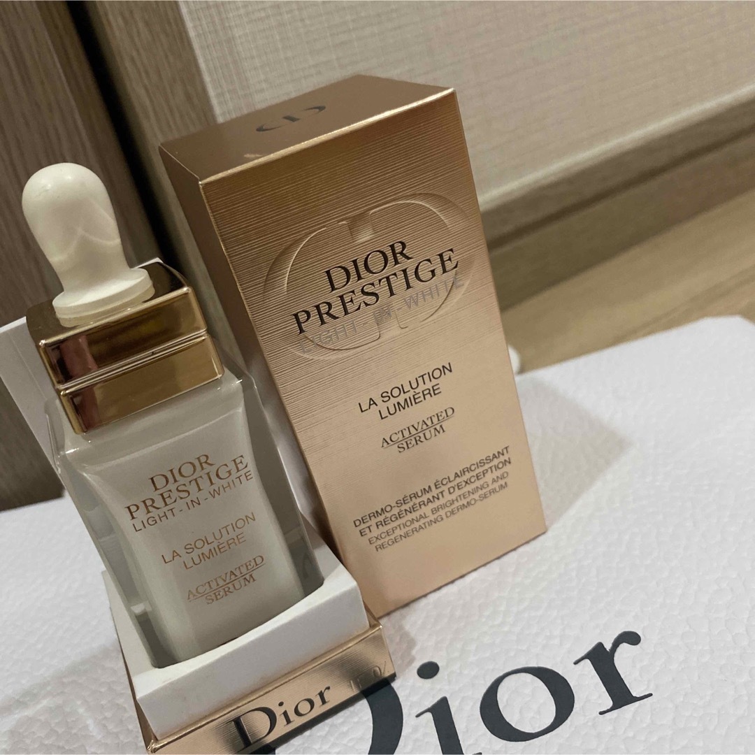 Christian Dior(クリスチャンディオール)のdior 美容液 コスメ/美容のスキンケア/基礎化粧品(美容液)の商品写真