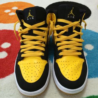 ナイキ(NIKE)の専用！AIR JORDAN1 黄×黒(スニーカー)