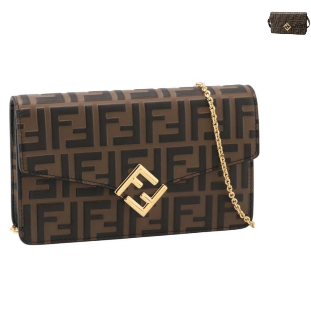 FENDI - フェンディ FENDI チェーンウォレット FFダイヤモンド FENDI - フェンディ FENDI チェーンウォレット FFダイヤモンド