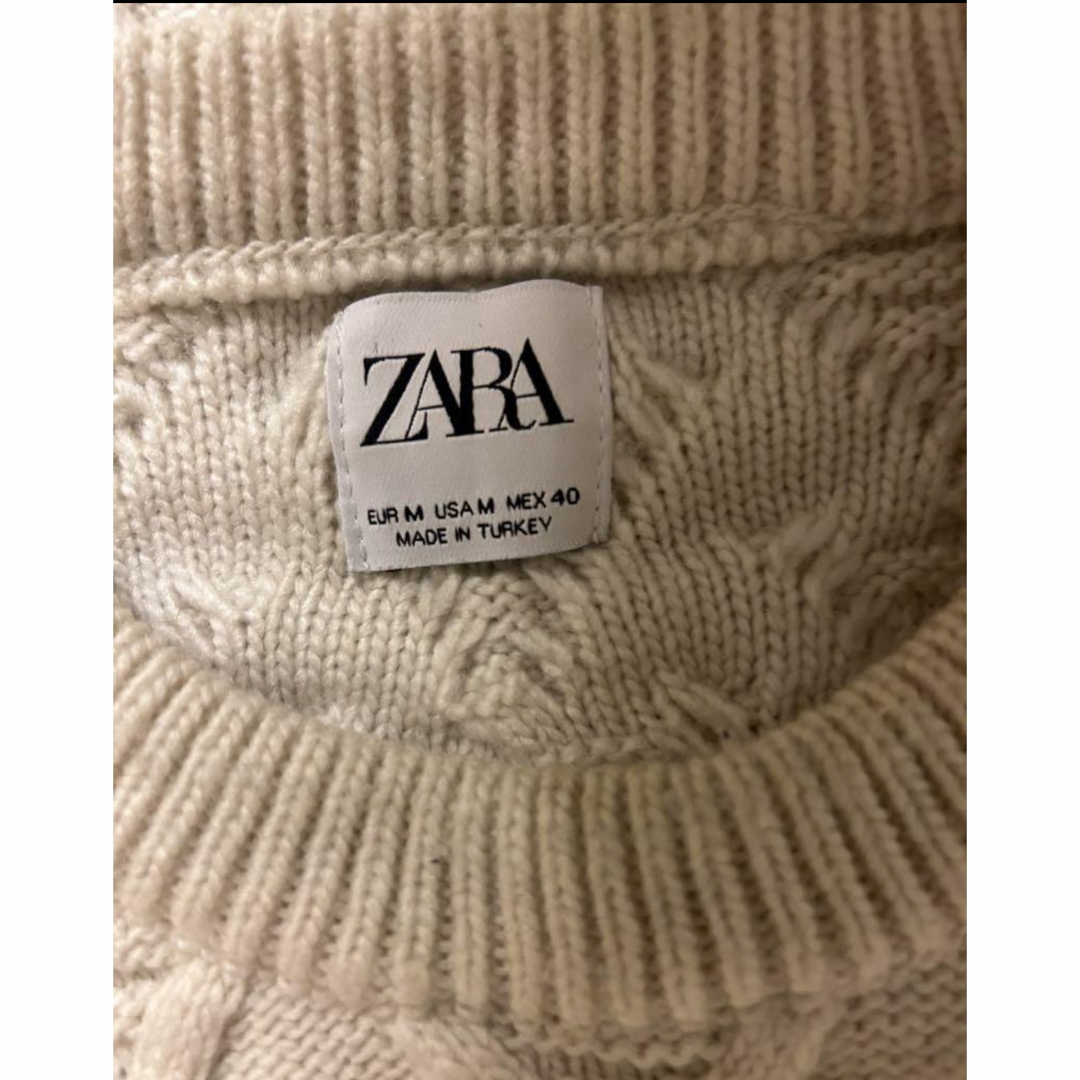 ZARA(ザラ)のZARA  ザラ メンズニット ホワイト Mサイズ メンズのトップス(ニット/セーター)の商品写真