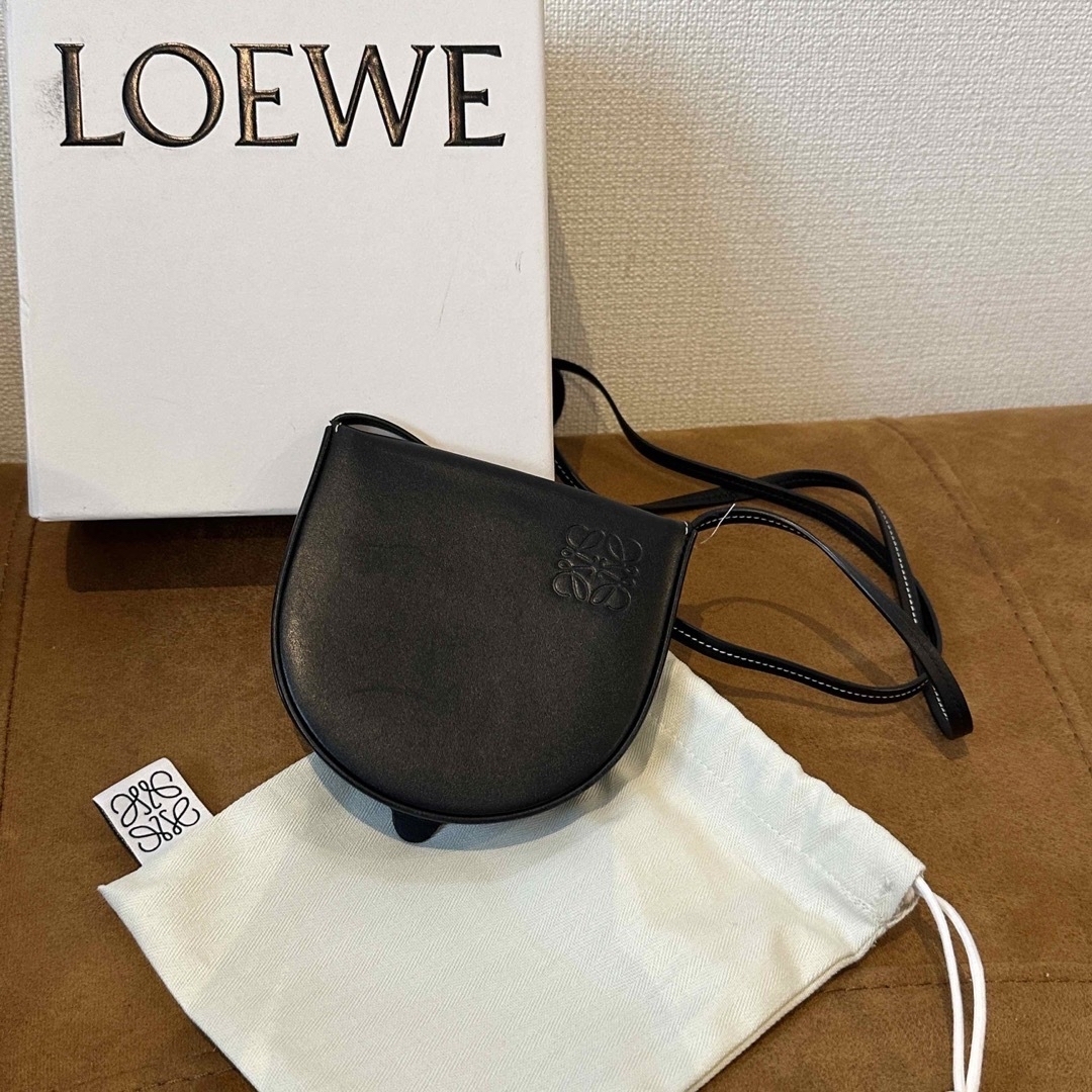 ショルダーバッグLOEWEロエベヒールポーチスモール黒　財布