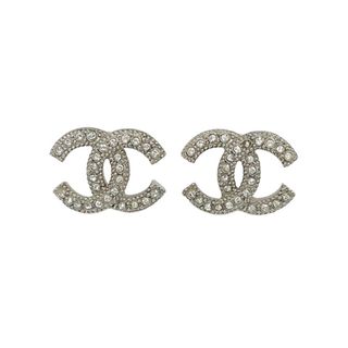 シャネル(CHANEL)のシャネル CHANEL ピアス シルバー ココマーク ラインストーン(ピアス)