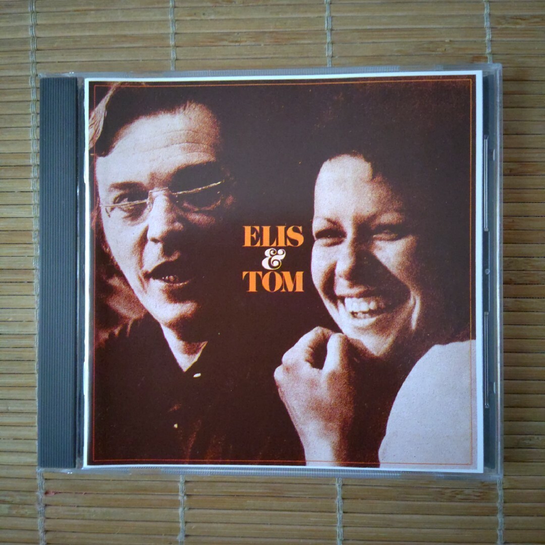 ELIS ＆ TOM 　エリス・レジーナ ＆ アントニオ・カルロス・ジョビン エンタメ/ホビーのCD(ワールドミュージック)の商品写真