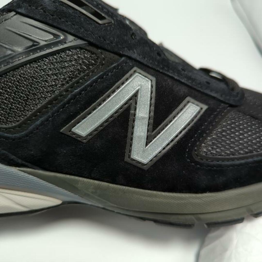 New Balance(ニューバランス)の【訳あり】ニューバランス M990BK5 【やや幅狭〜普通幅 Width:D】 NEW BALANCE M990 ブラック / シルバー 990 メンズ スニーカー 990V5 US9.0( 27.0cm ) メンズの靴/シューズ(スニーカー)の商品写真