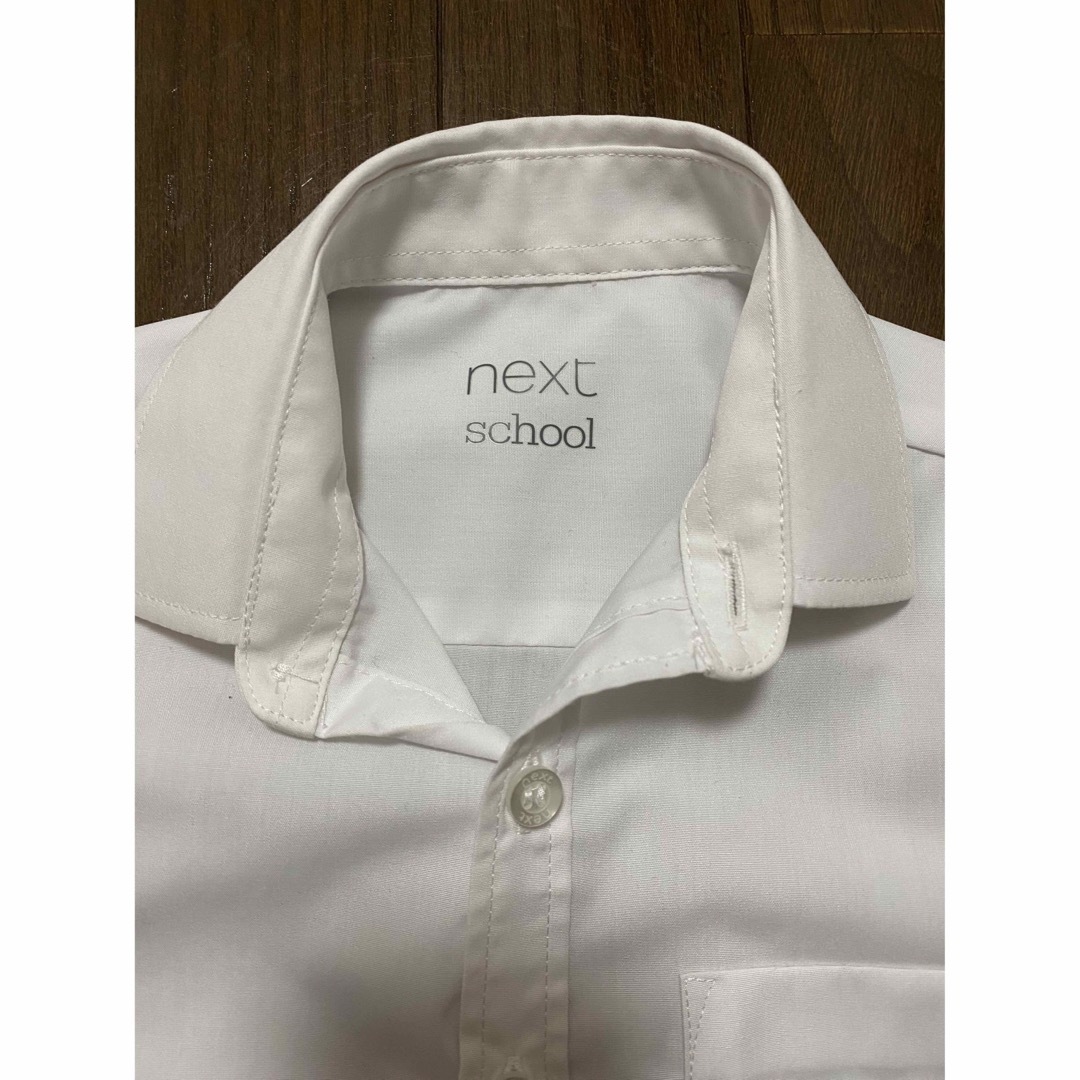 NEXT(ネクスト)のnext スクールシャツ　Yシャツ　4years 105 キッズ/ベビー/マタニティのキッズ服男の子用(90cm~)(ブラウス)の商品写真
