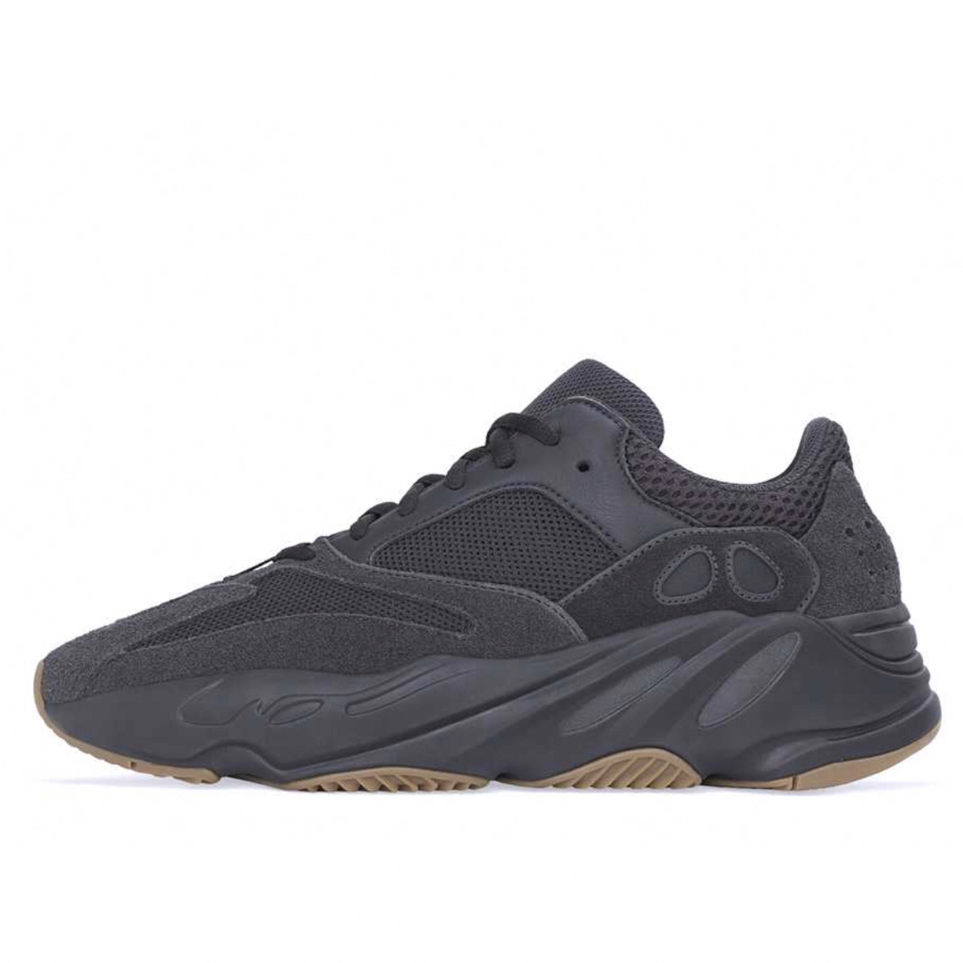 スニーカーadidas YEEZY Boost 700 "Utility Black"