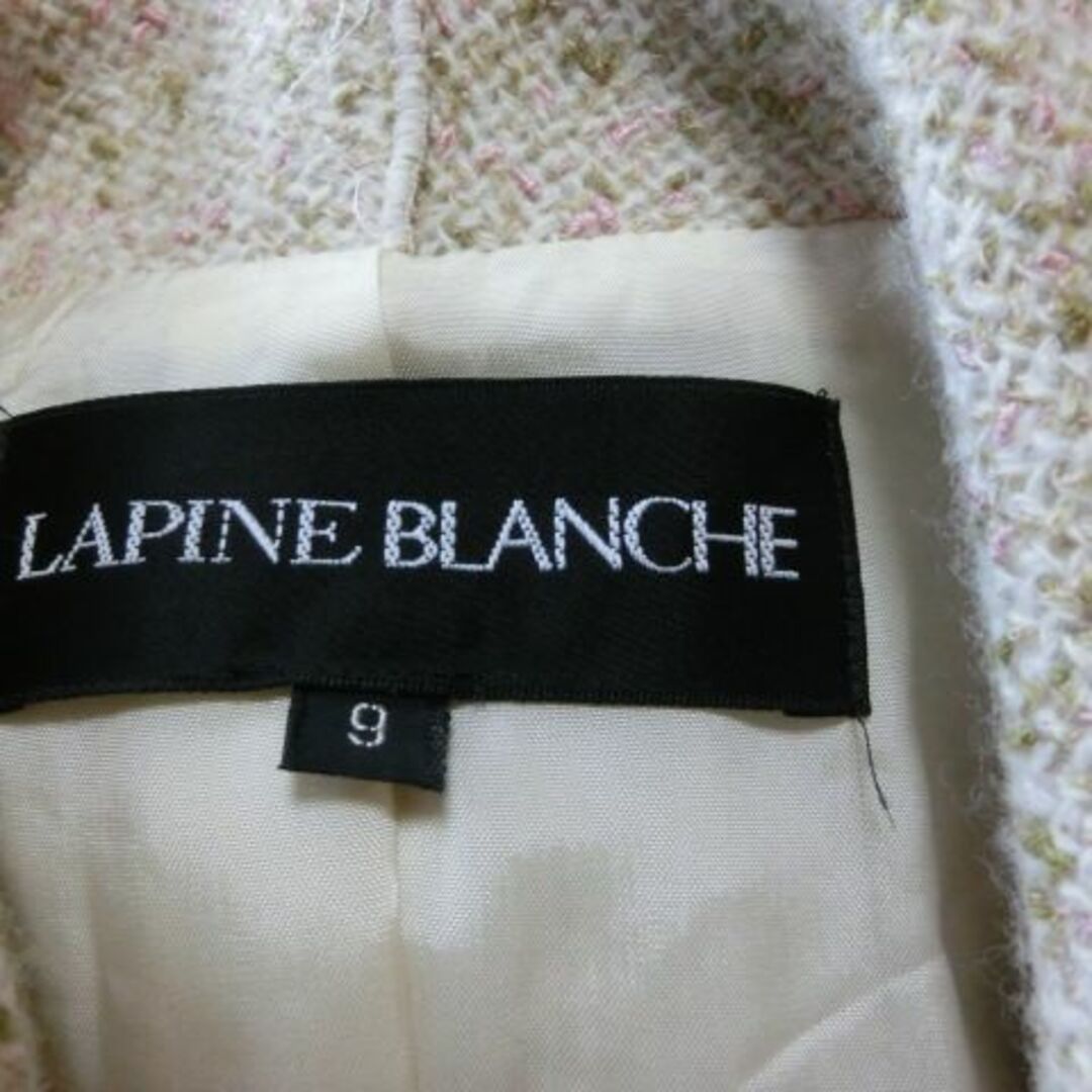 LAPINE BLANCHE(ラピーヌブランシュ)のラピーヌ　のベージュ色ネップツイードのテーラードジャケット レディースのジャケット/アウター(テーラードジャケット)の商品写真