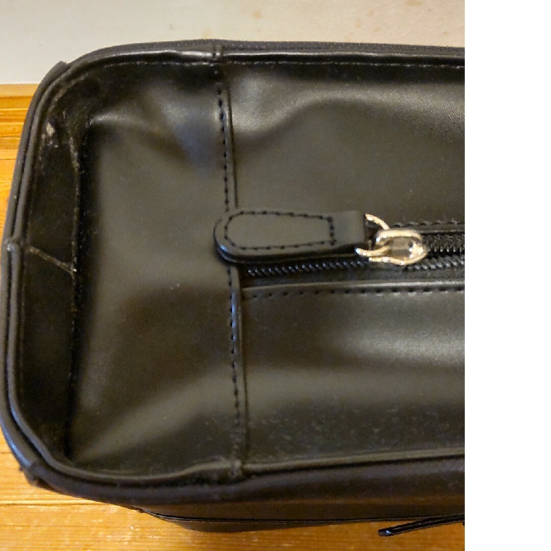 値下げ ショルダーバッグ  A4対応 レディースのバッグ(ショルダーバッグ)の商品写真