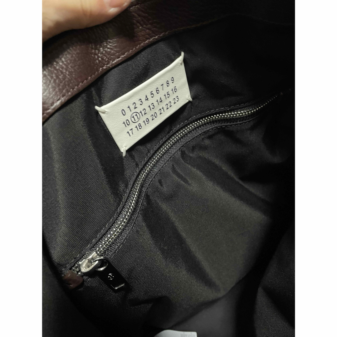 Maison Martin Margiela(マルタンマルジェラ)のMaisonMargila/カーフスキン/トートバック/ダークブラウン メンズのバッグ(トートバッグ)の商品写真