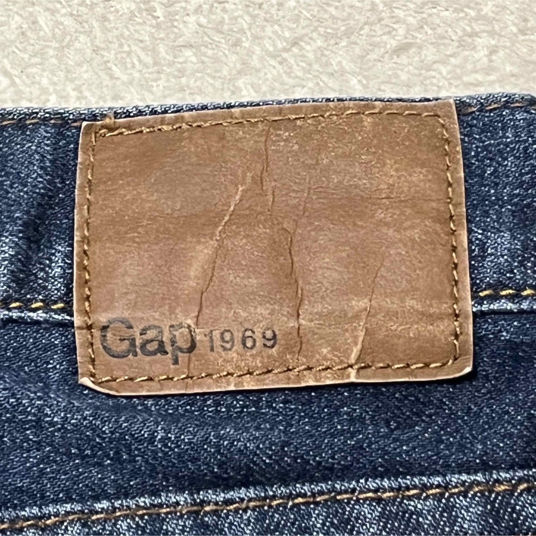 GAP(ギャップ)の大特価セール　GAP 1969ギャップ♡ジーパン　デニム　76/76 L 即発送 レディースのパンツ(デニム/ジーンズ)の商品写真