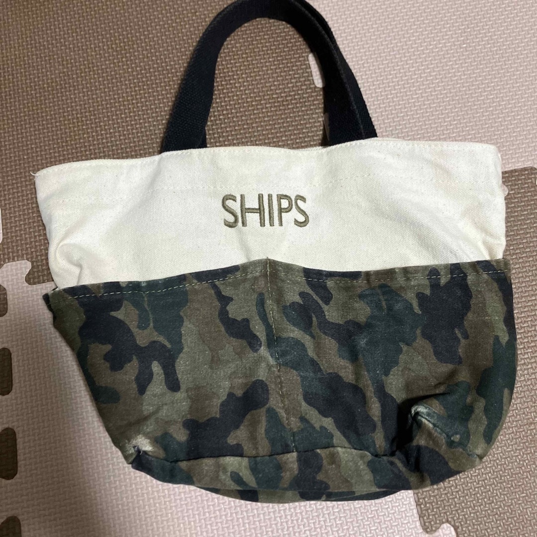 SHIPS(シップス)のSHIPS 迷彩　ミニトートバッグ レディースのバッグ(トートバッグ)の商品写真