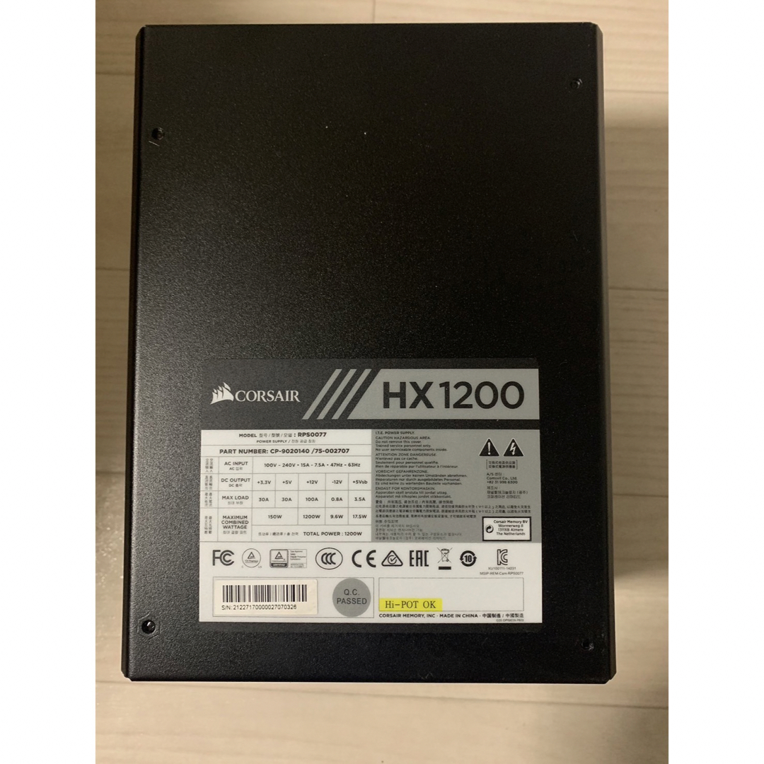 CORSAIR HX1200 1200W PC電源ユニット スマホ/家電/カメラのPC/タブレット(PCパーツ)の商品写真