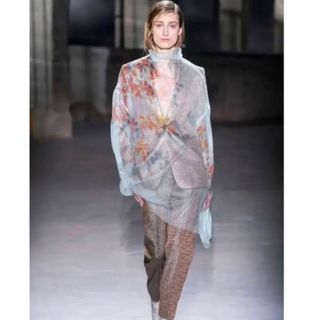 DRIES VAN NOTEN ブラウス 36(S位) ベージュ