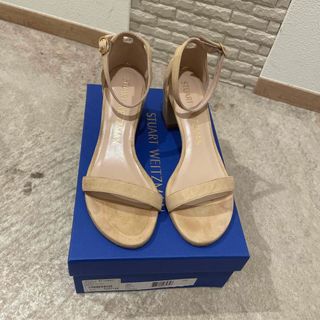 スチュワートワイツマン(Stuart Weitzman)のStuart Weitzman スチュアートワイツマン ベージュスエードパンプス(ハイヒール/パンプス)