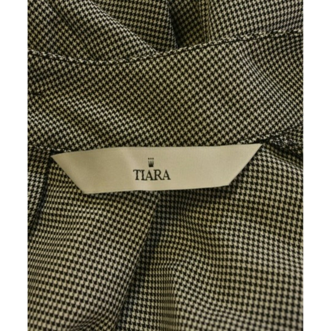 tiara(ティアラ)のTiara ティアラ ブラウス F 黒x白(チェック) 【古着】【中古】 レディースのトップス(シャツ/ブラウス(長袖/七分))の商品写真