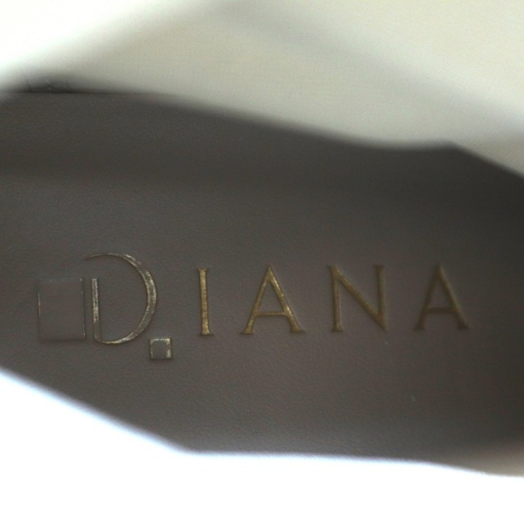 DIANA(ダイアナ)のダイアナ ストレッチブーツ ショート スクエアトゥ 22.5cm アイボリー レディースの靴/シューズ(ブーツ)の商品写真