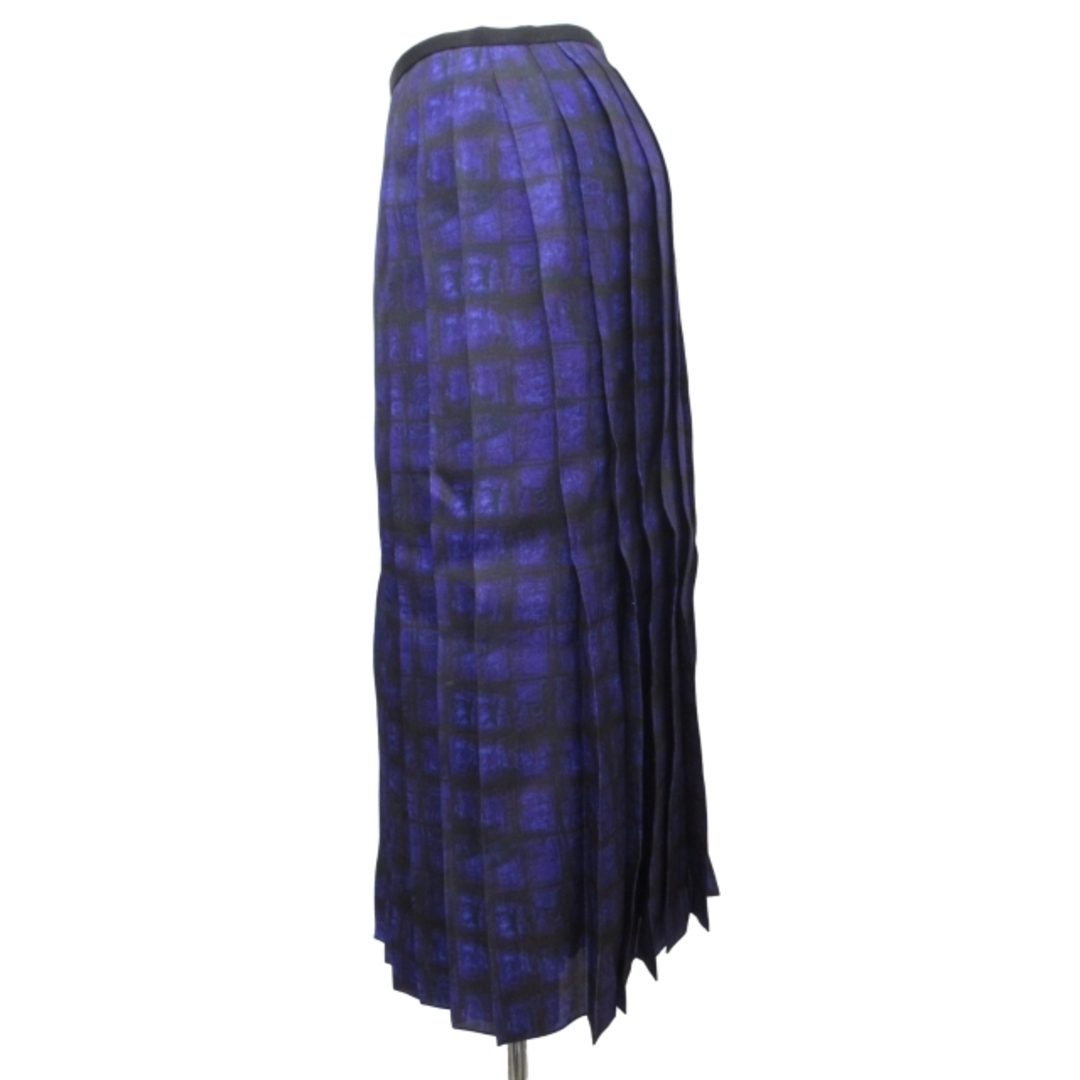 Drawer(ドゥロワー)のドゥロワー 美品 20AW シルク プリントプリーツ ロングスカート 紫 S レディースのスカート(ロングスカート)の商品写真