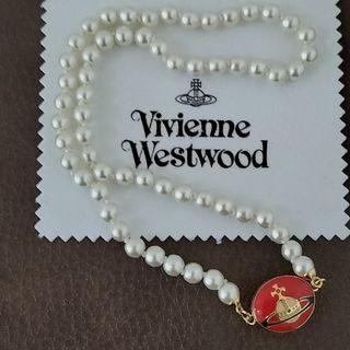 ヴィヴィアンウエストウッド(Vivienne Westwood)のヴィヴィアンウエストウッド　エナメルパールネックレス(ネックレス)