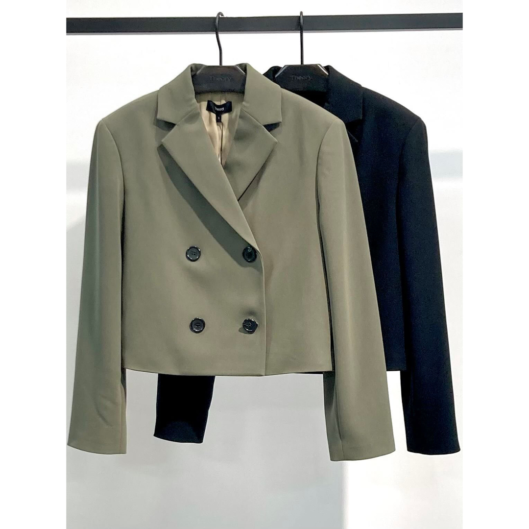 Theory - Theory 23aw クロップド丈ダブルジャケットの通販 by Theory - Theory 23aw クロップド丈ダブルジャケットの通販 by