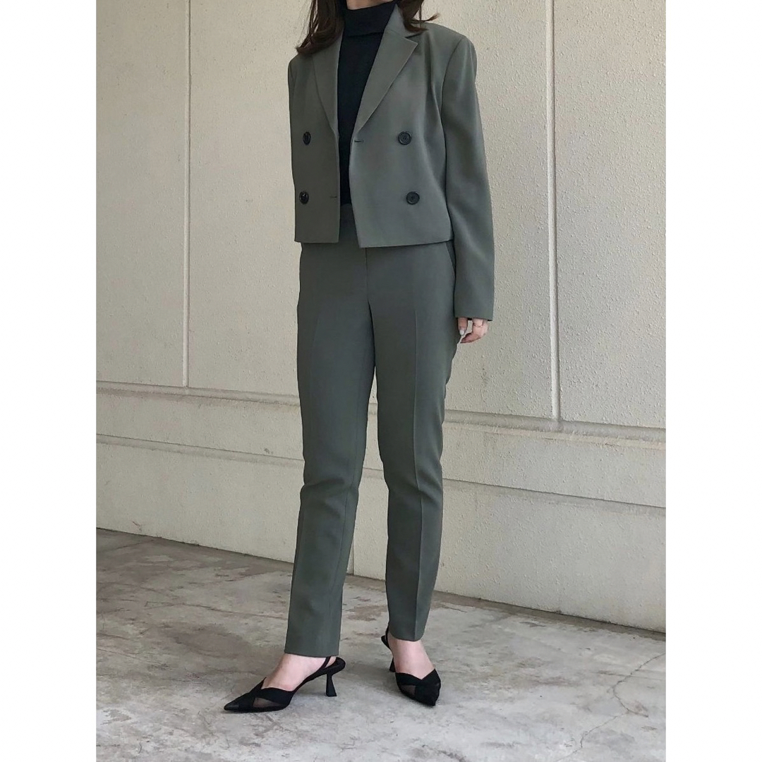 Theory - Theory 23aw クロップド丈ダブルジャケットの通販 by Theory - Theory 23aw クロップド丈ダブルジャケットの通販 by