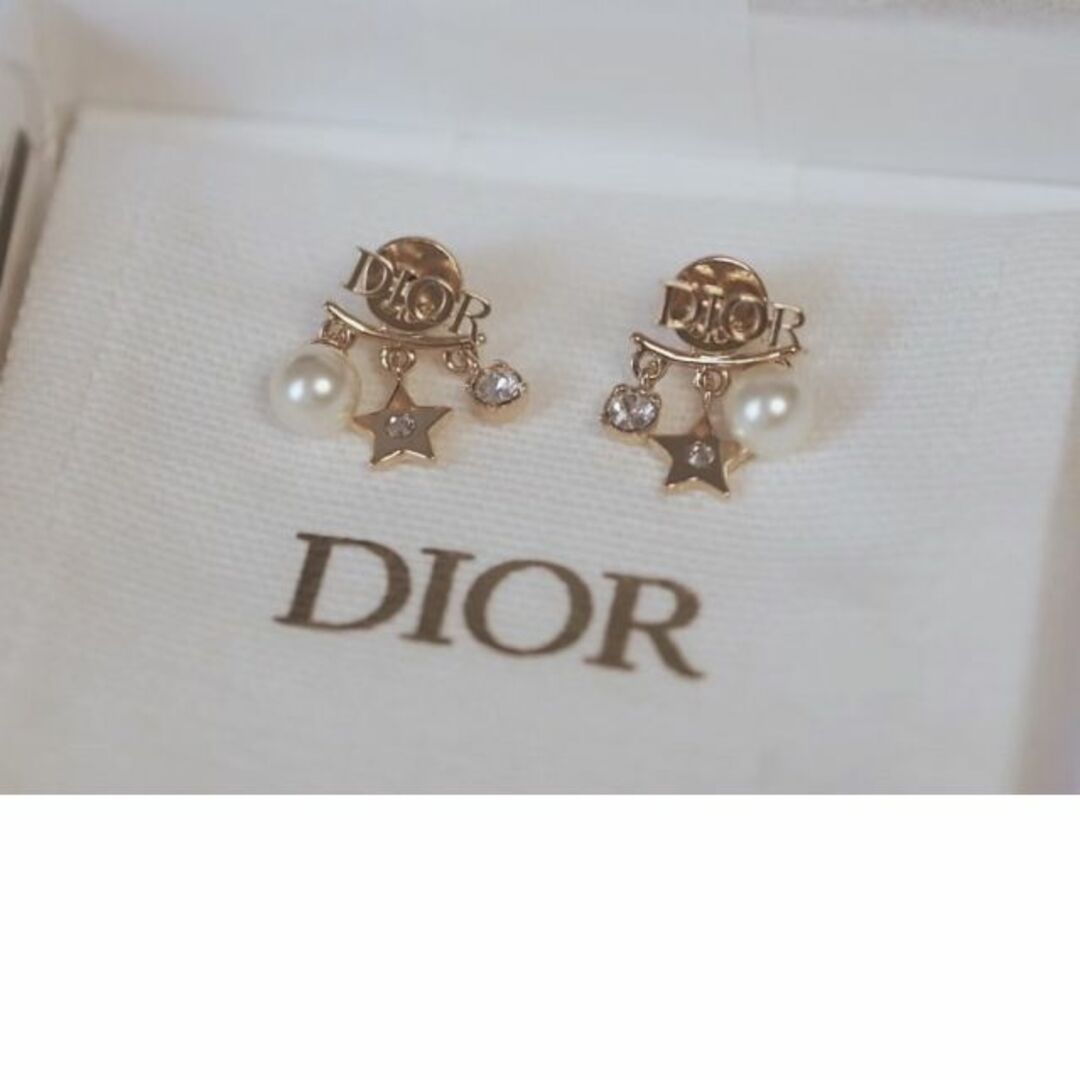 Christian Dior - ○新品/正規品○ Dior DIO(R)EVOLUTION ピアスの通販