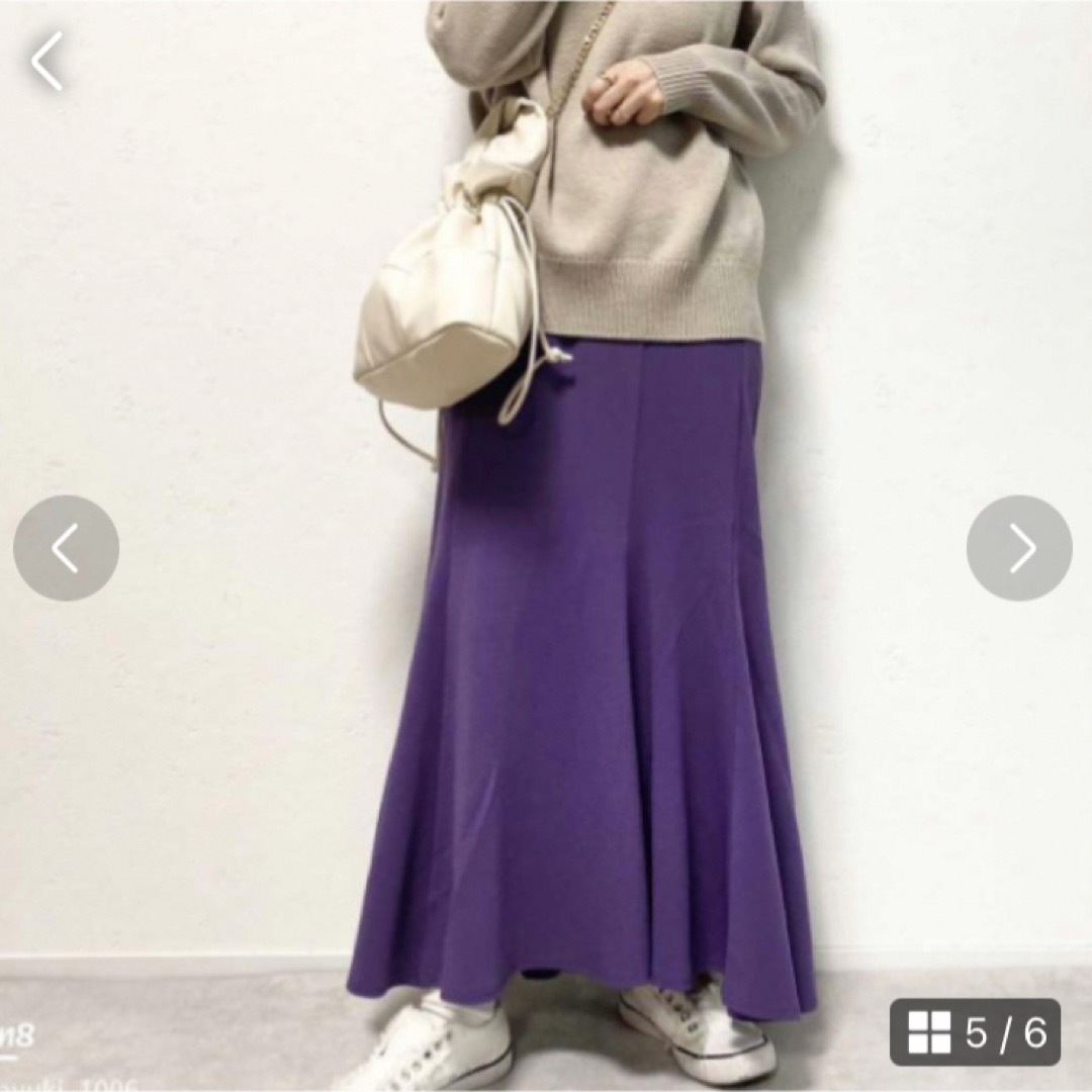 GU(ジーユー)の新品✨　GU マーメイドロングスカート　着痩せ効果大 レディースのスカート(ロングスカート)の商品写真