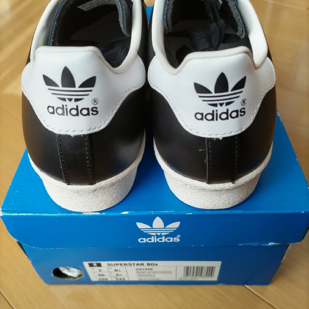 adidas(アディダス)の未使用☆25㎝☆ブラック☆スーパースター☆SUPERSTAR 80s☆アディダス メンズの靴/シューズ(スニーカー)の商品写真