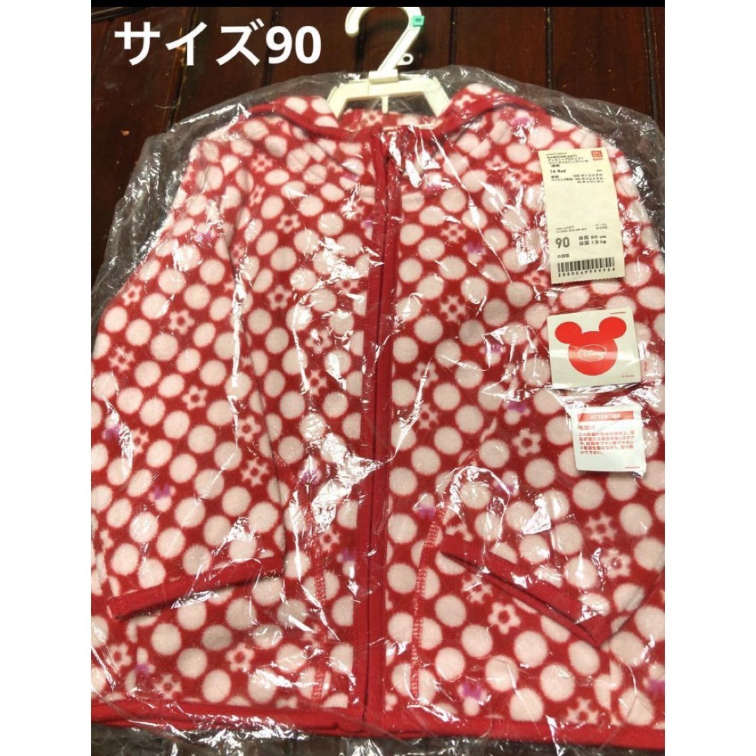 UNIQLO(ユニクロ)のユニクロ　ディズニー　フリースパーカー　サイズ90 キッズ/ベビー/マタニティのキッズ服女の子用(90cm~)(ジャケット/上着)の商品写真