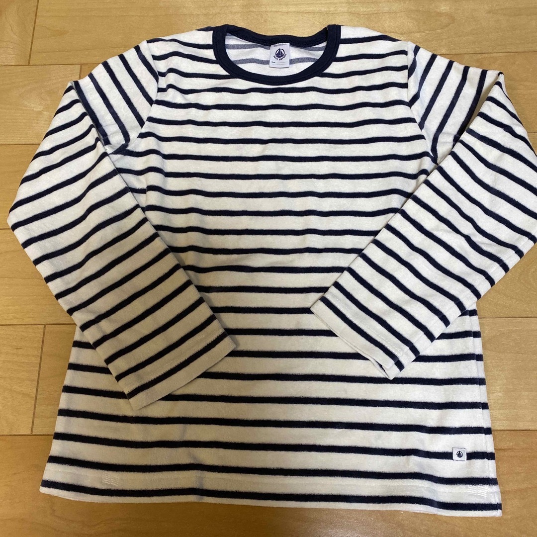 PETIT BATEAU(プチバトー)のプチバトー　パジャマ　ベロア　10ans 140cm キッズ/ベビー/マタニティのキッズ服女の子用(90cm~)(パジャマ)の商品写真