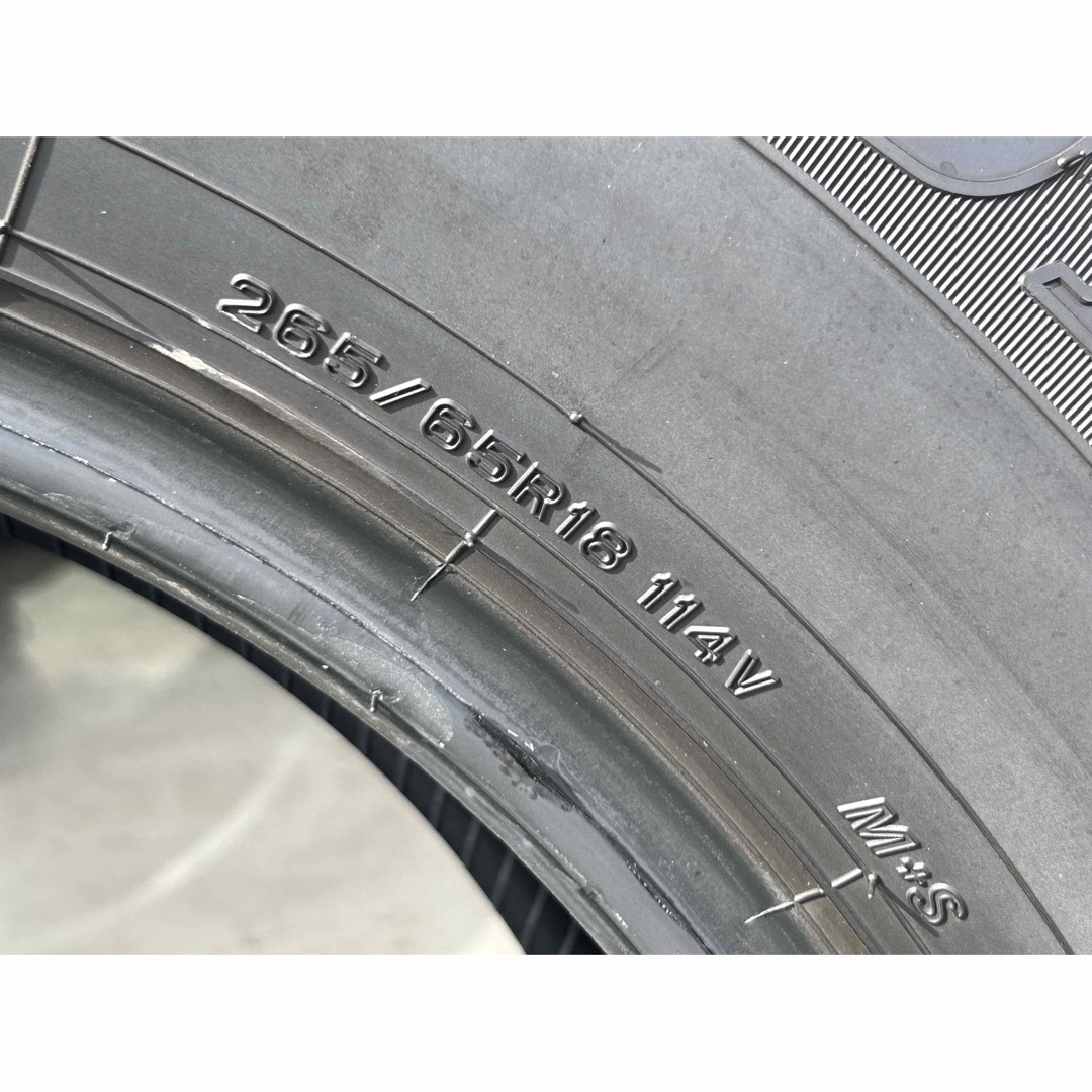 DUNLOP(ダンロップ)の引取歓迎 265/65R18 4本ダンロップ グランドレック1000km使用良品 自動車/バイクの自動車(タイヤ)の商品写真