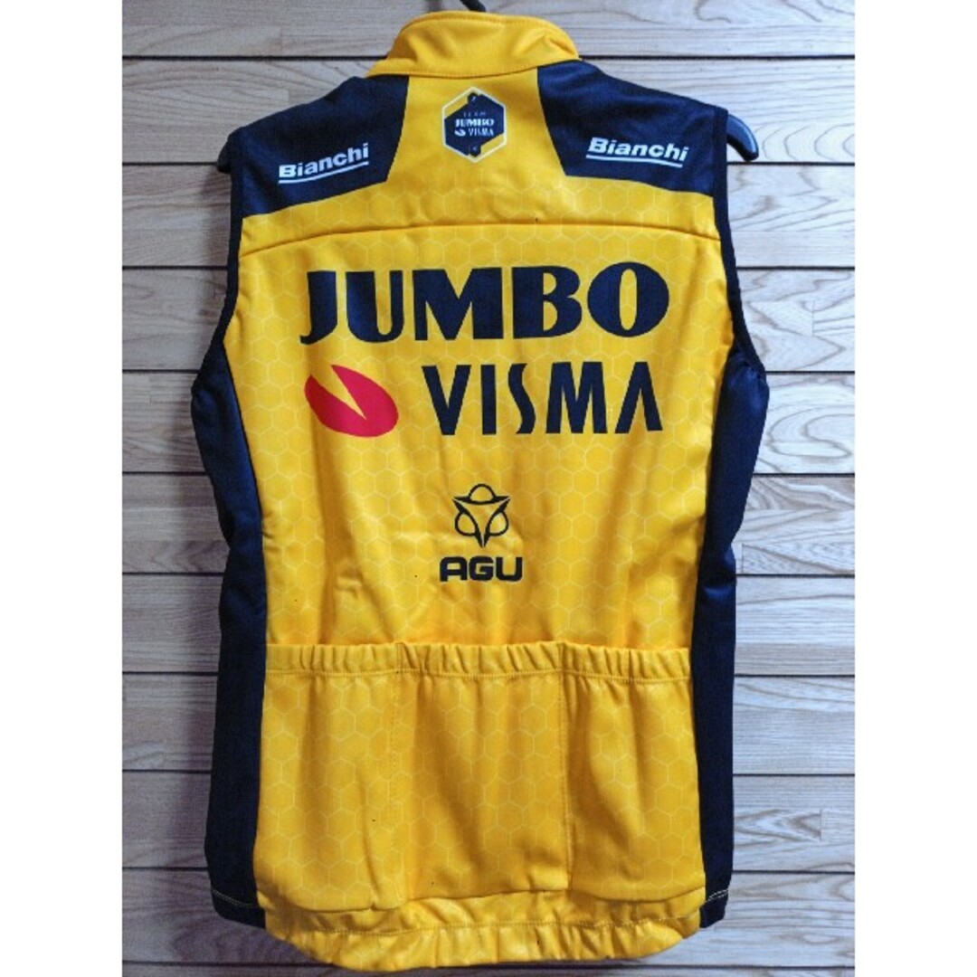 支給品　Jumbo visma　防風・サーマルベスト　サイクルジャージ　AGU スポーツ/アウトドアの自転車(ウエア)の商品写真