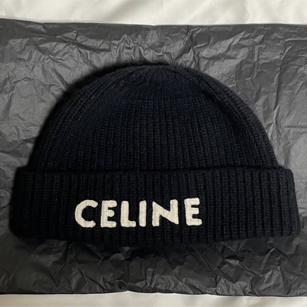 celine(セリーヌ)のユウキ様専用 CELINE エンブロイダリーニット帽 ビーニー メンズの帽子(ニット帽/ビーニー)の商品写真